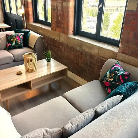 Bliss - Contractor 326 Apartment